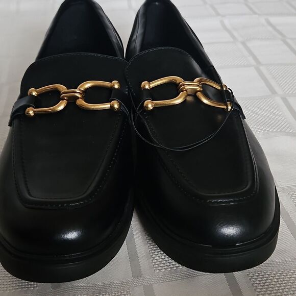 Torrid Women's Black Loafers with Gold Accent - Picture 14 of 16